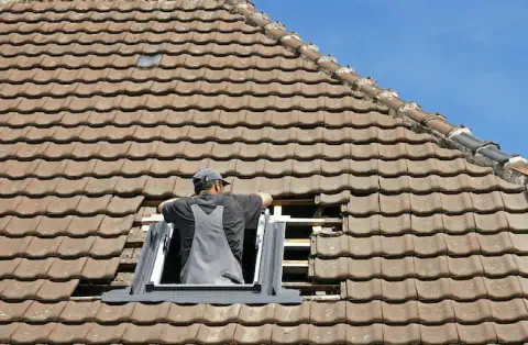 Pose de velux au Cellier